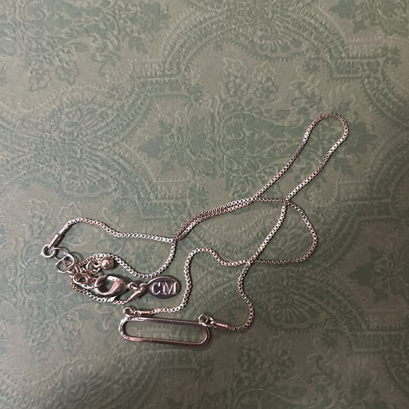 SOLD - Club Monaco Oval Necklace - Gold - Picture 5 of 10